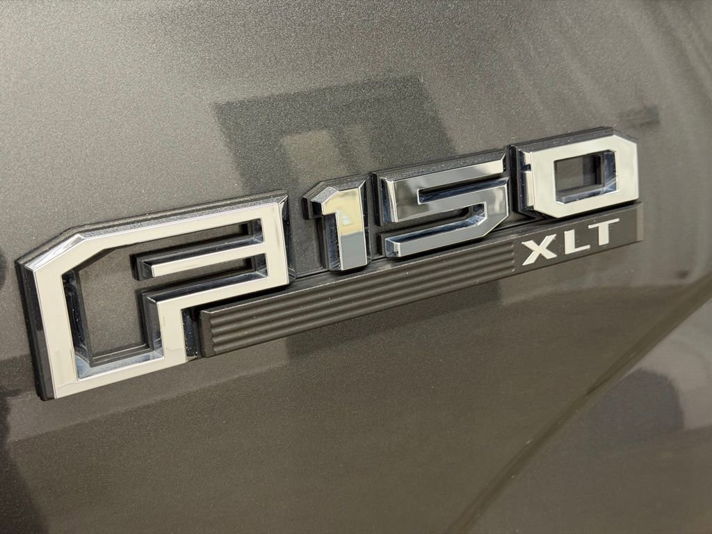 Used 2016 Ford F150 XLT w/ Equipment Group 302A Luxury image 25