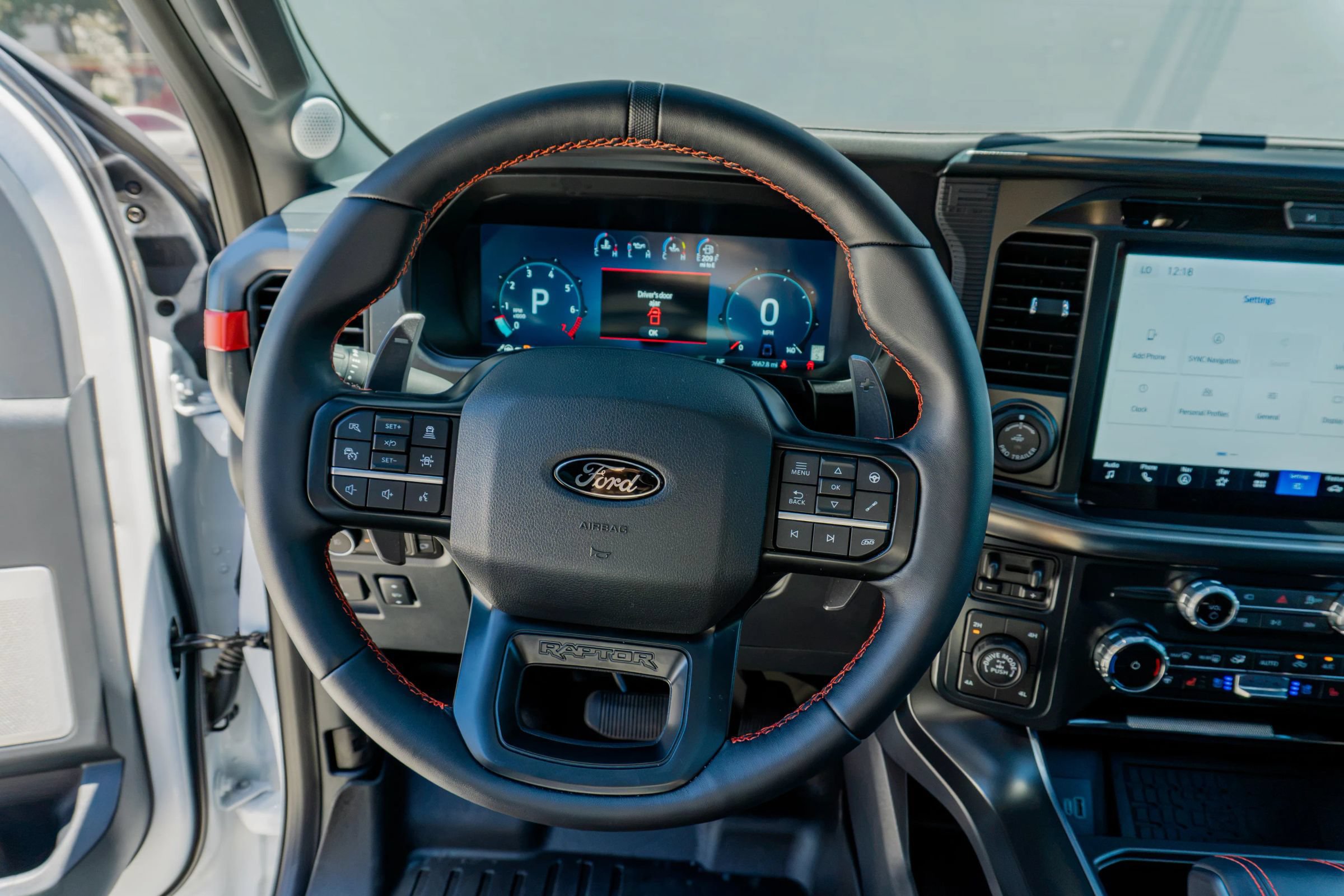 Used 2025 Ford F150 Raptor AWD/4WD image 78