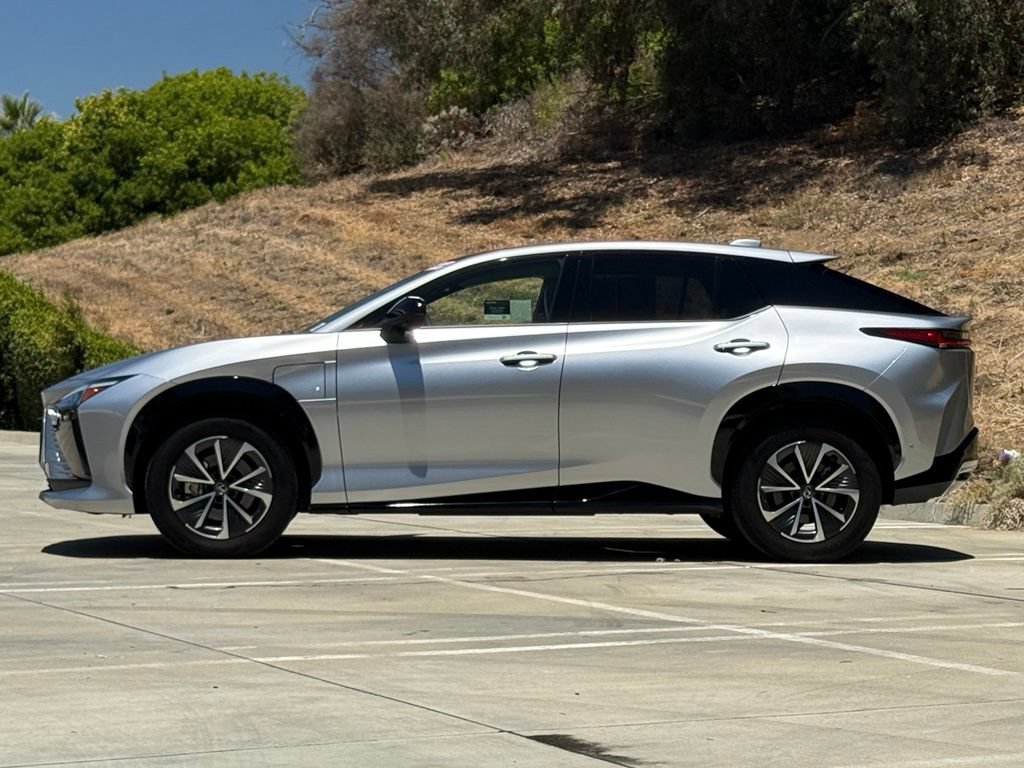 Certified 2024 Lexus RZ 300e Premium w/ Technology Package FWD image 8