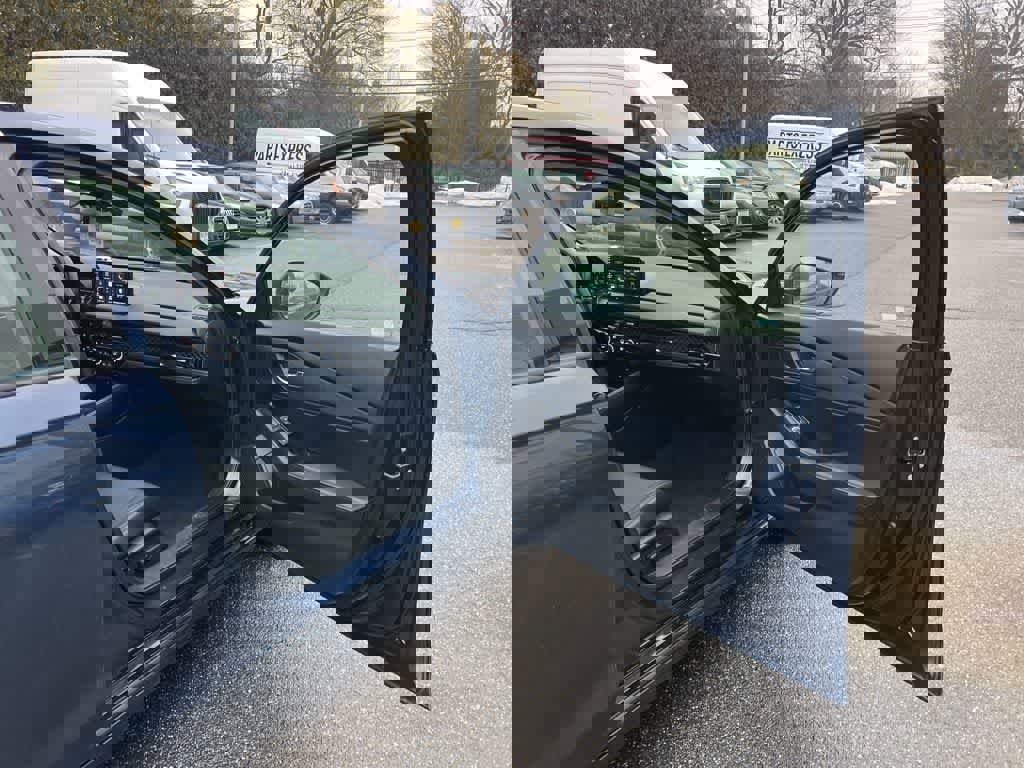 Used 2023 Honda Accord Touring image 12