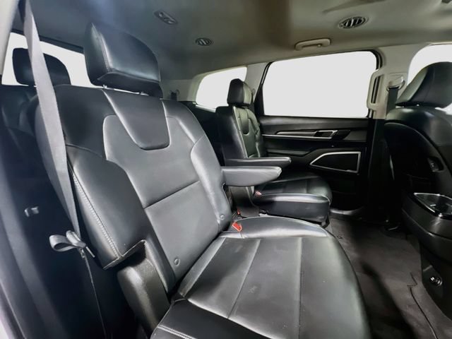 Certified 2023 Kia Telluride S w/ S Sunroof Package FWD image 30