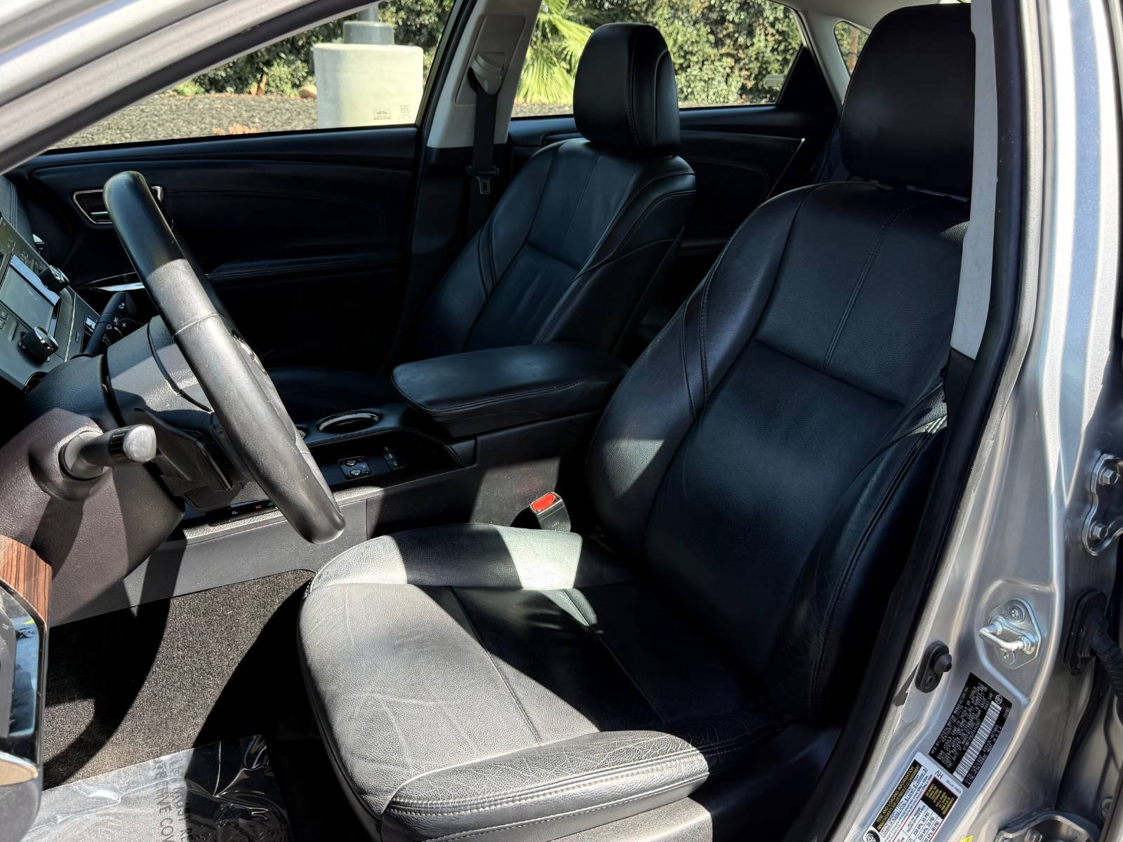 Used 2015 Toyota Avalon XLE FWD image 21