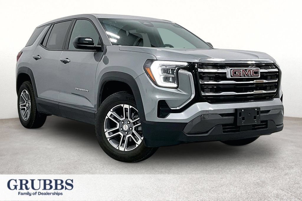 Used 2025 GMC Terrain Elevation