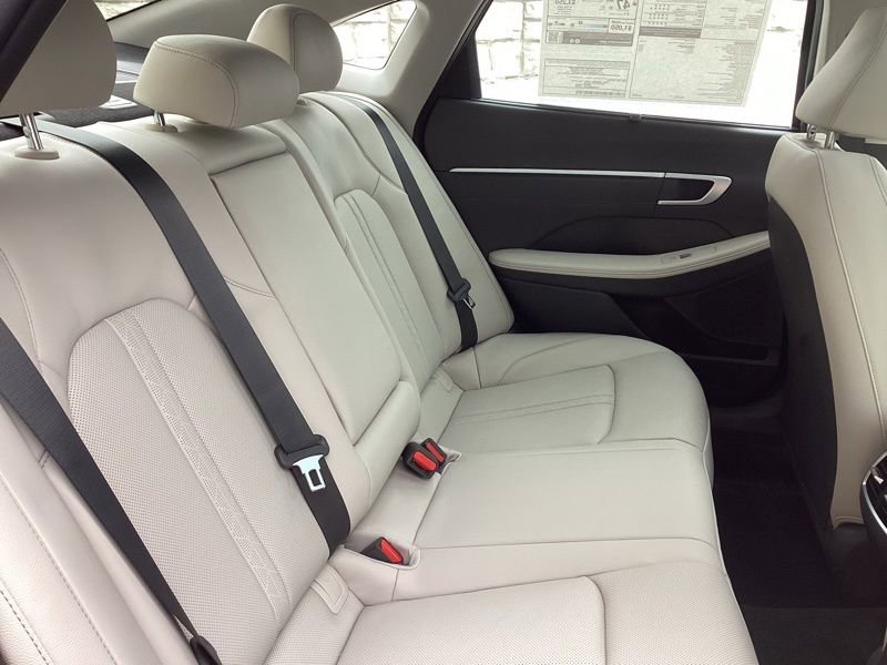 New 2026 Hyundai Sonata Limited FWD image 17