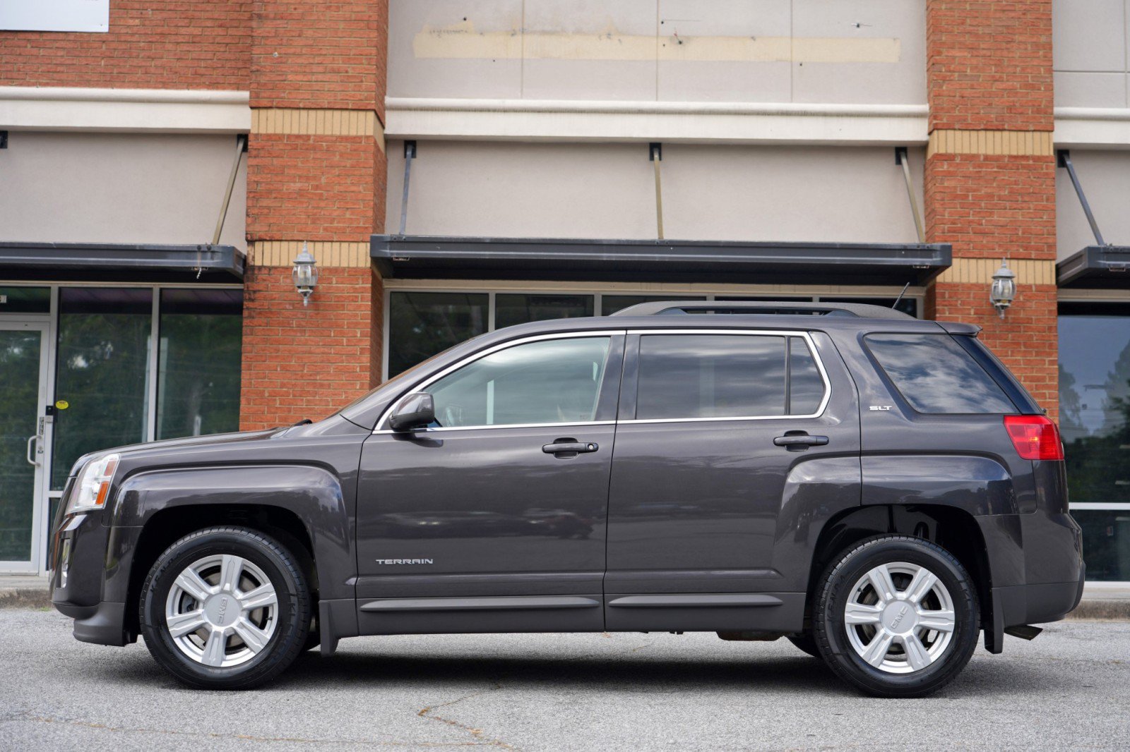 Used 2015 GMC Terrain SLT w/ Open Road Package FWD image 8