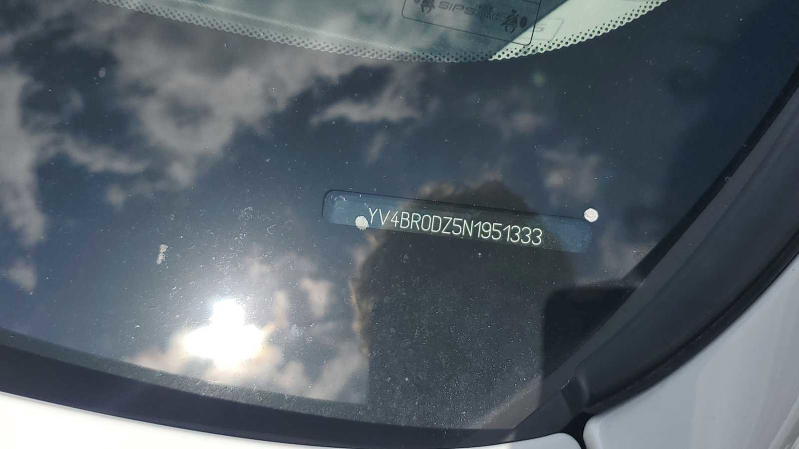 Used 2022 Volvo XC60 T8 Inscription Expression w/ Advanced Package image 36