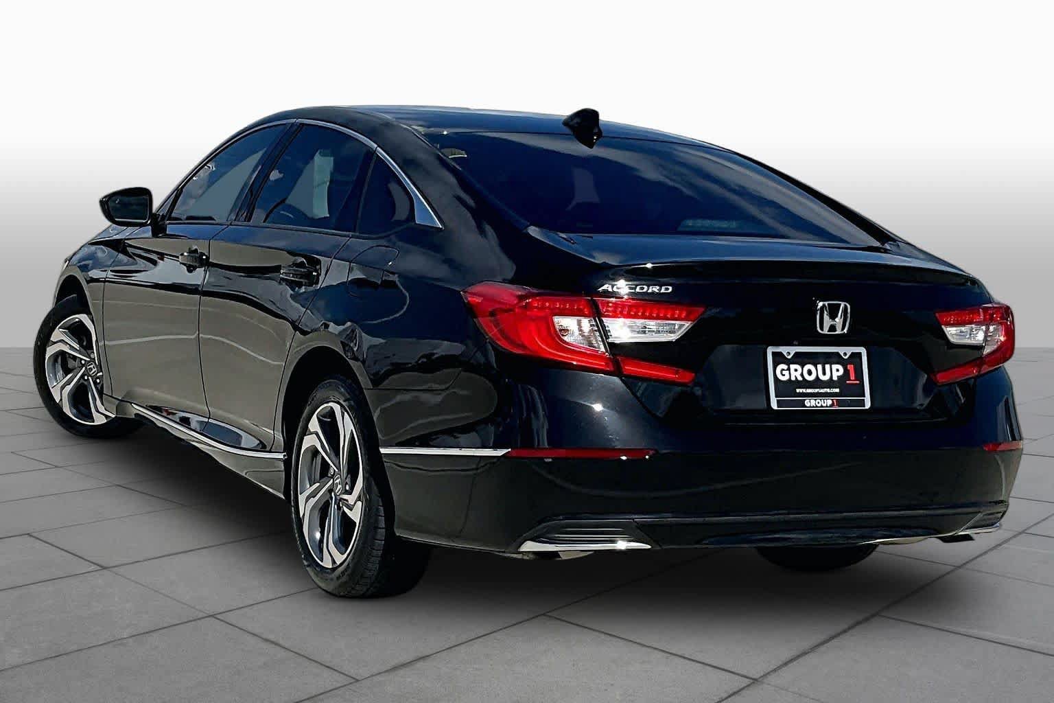 Used 2020 Honda Accord EX image 11
