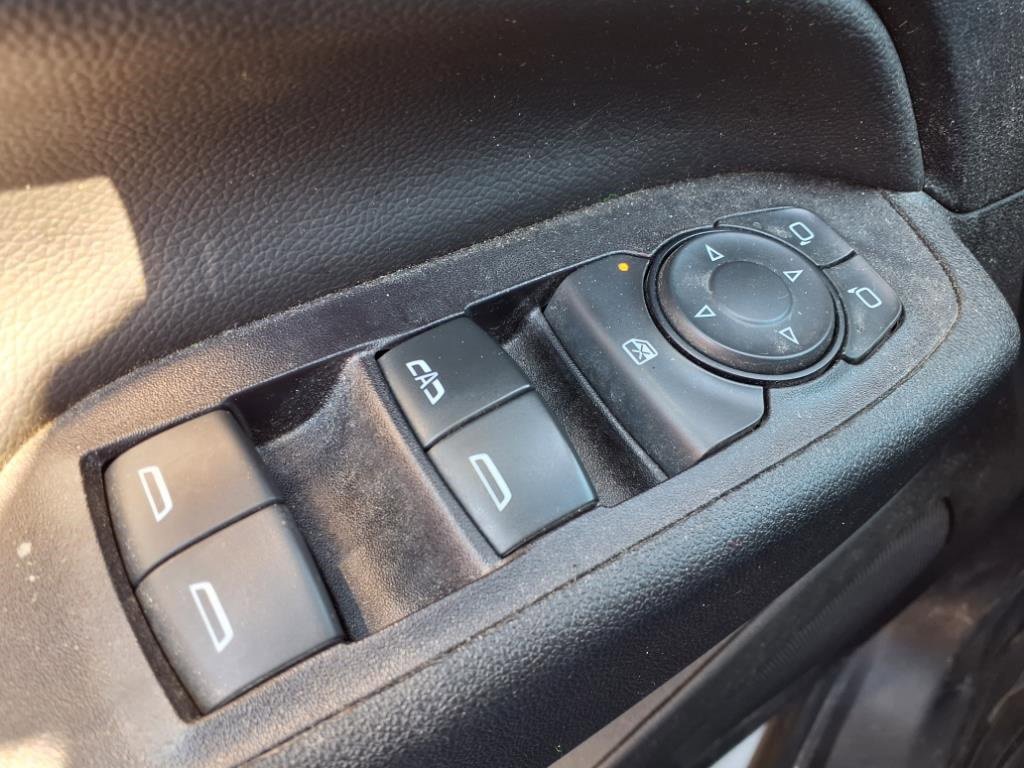 Used 2022 Chevrolet Equinox LT image 17