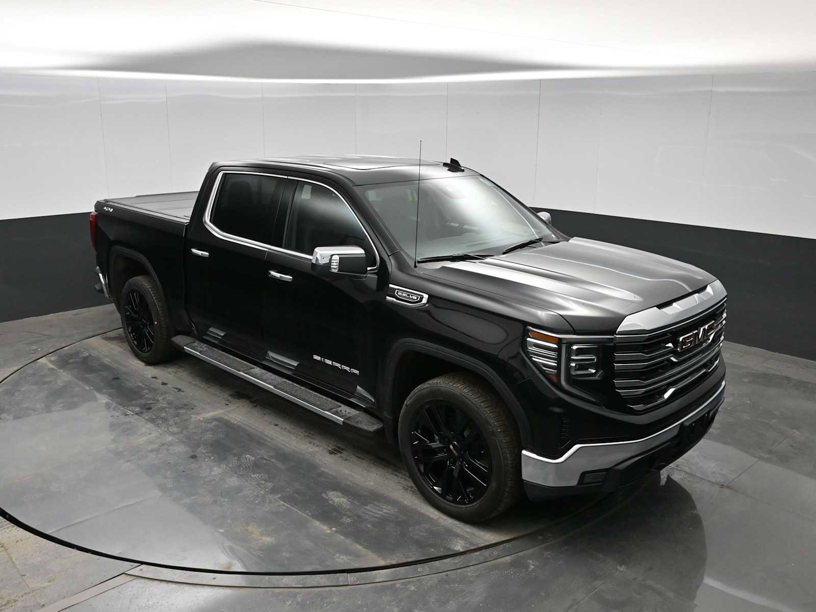 New 2026 GMC Sierra 1500 SLT w/ SLT Premium Package image 23