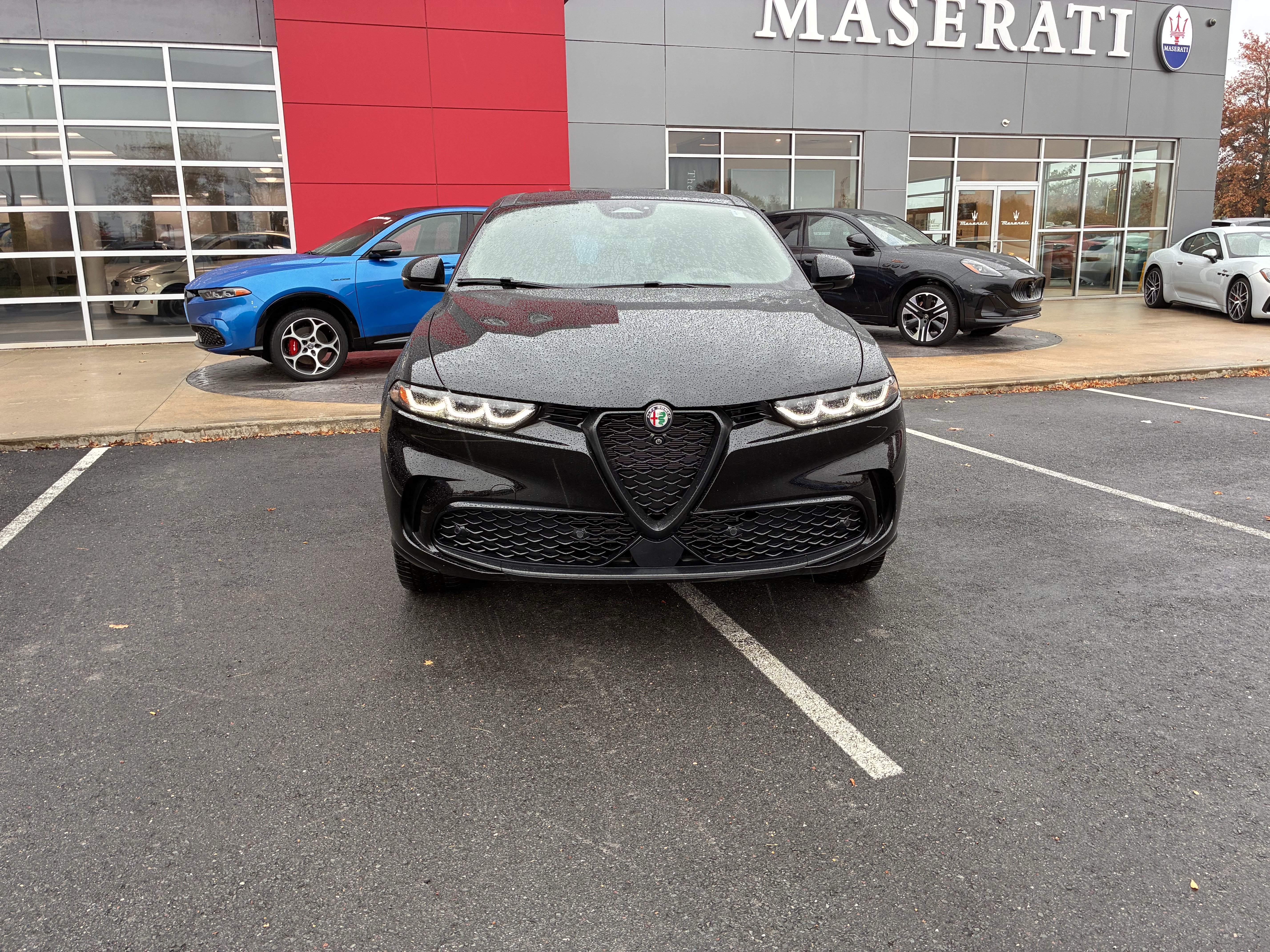 New 2025 Alfa Romeo Tonale AWD/4WD image 3