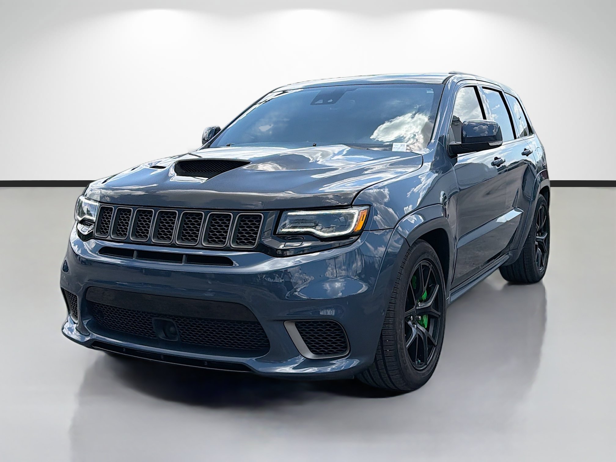 Used 2021 Jeep Grand Cherokee Trackhawk w/ Trailer Tow Group IV AWD/4WD image 7