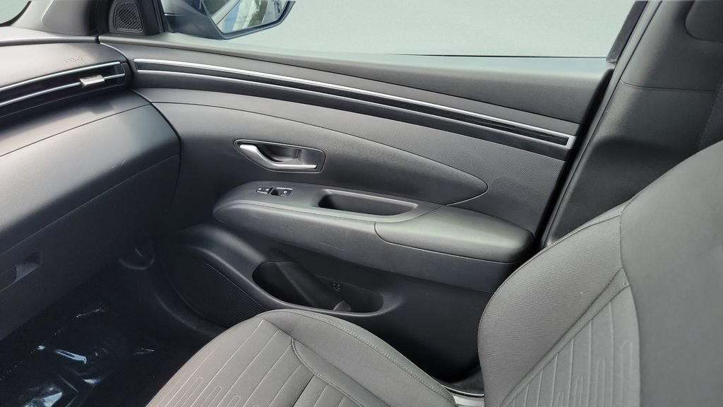 Used 2022 Hyundai Santa Cruz SEL w/ Activity Package FWD image 14