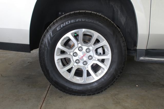 Used 2017 GMC Yukon XL SLT AWD/4WD image 27