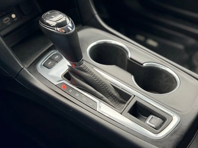 Used 2019 Chevrolet Equinox LT w/ Sun & Navigation Package image 17