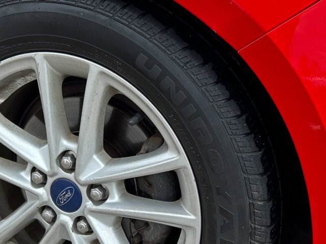Used 2016 Ford Focus SE FWD image 14