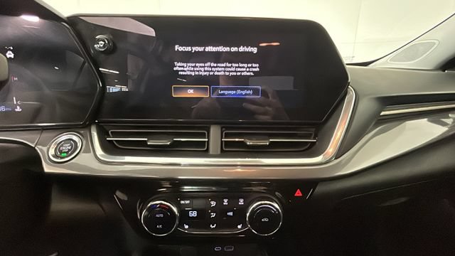 Used 2024 Chevrolet Trax ACTIV FWD image 23
