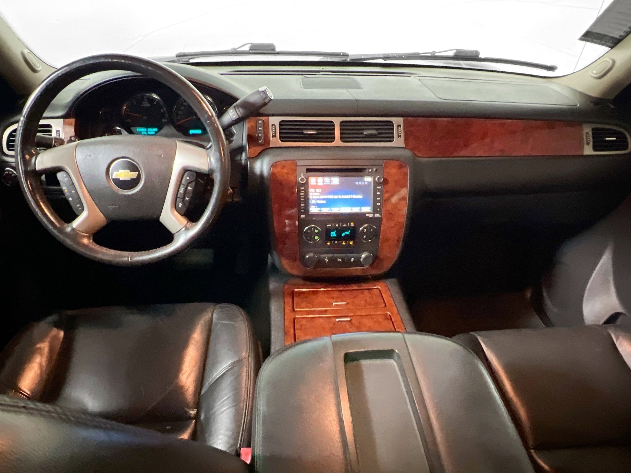 Used 2012 Chevrolet Avalanche LTZ image 28