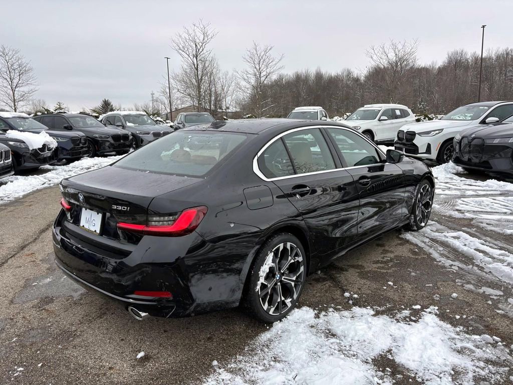 Certified 2025 BMW 330i xDrive Sedan image 7