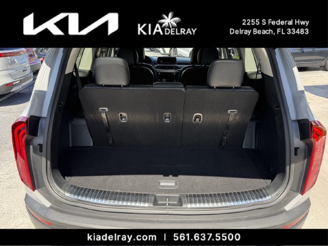 Certified 2022 Kia Telluride SX w/ SX Prestige Package AWD/4WD image 8