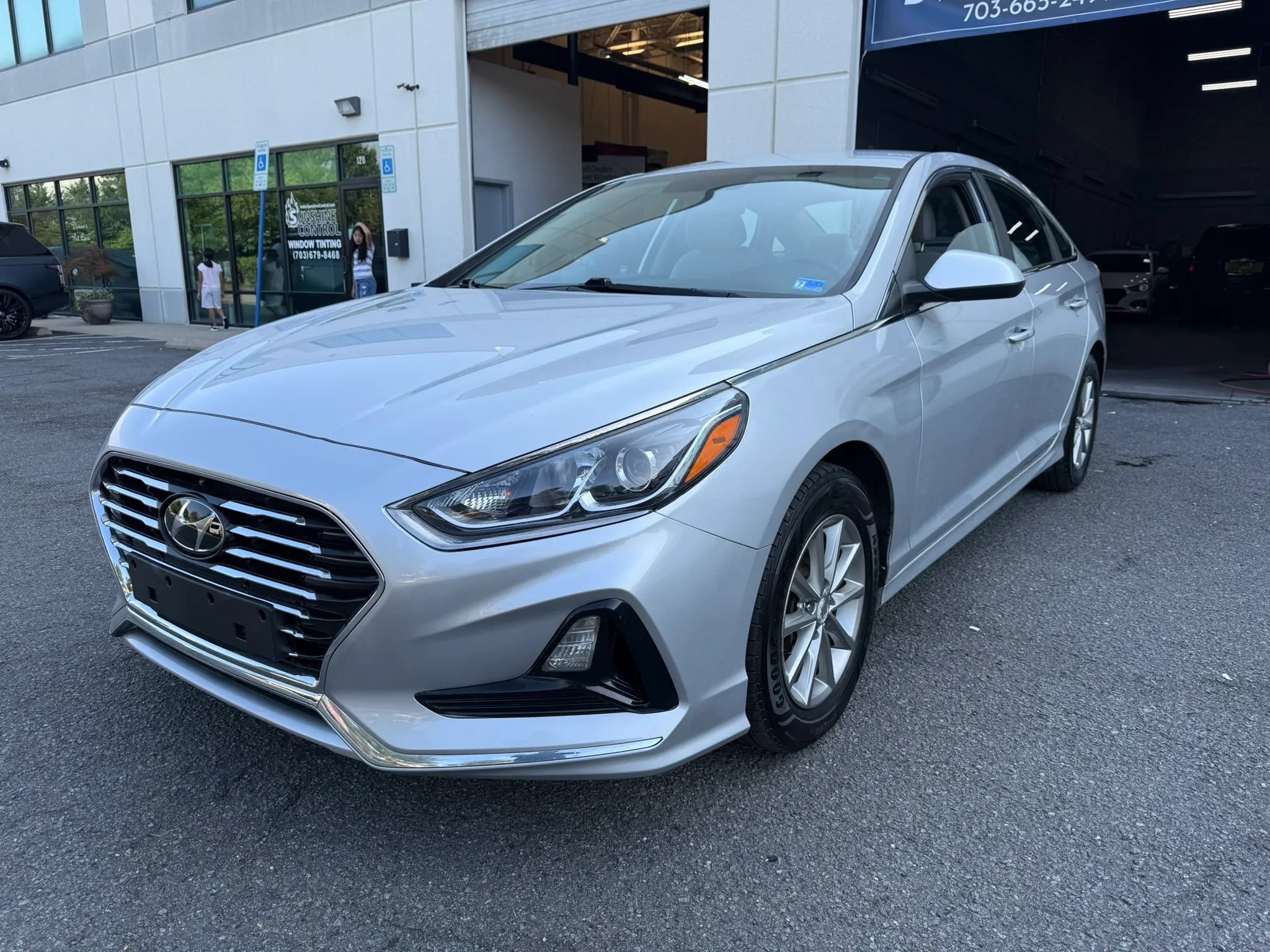 Used 2018 Hyundai Sonata SE FWD image 5