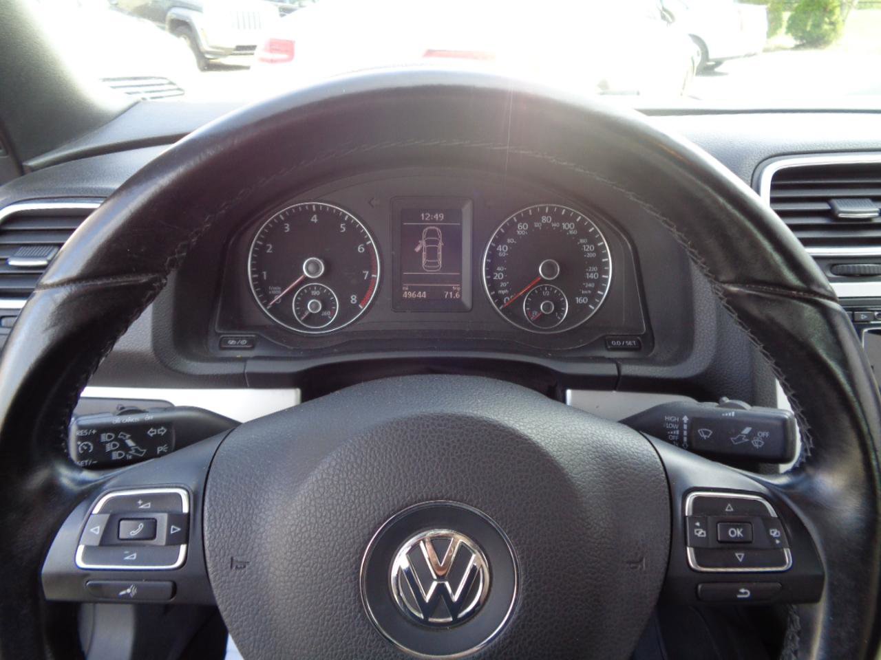 Used 2016 Volkswagen Eos Komfort FWD image 27