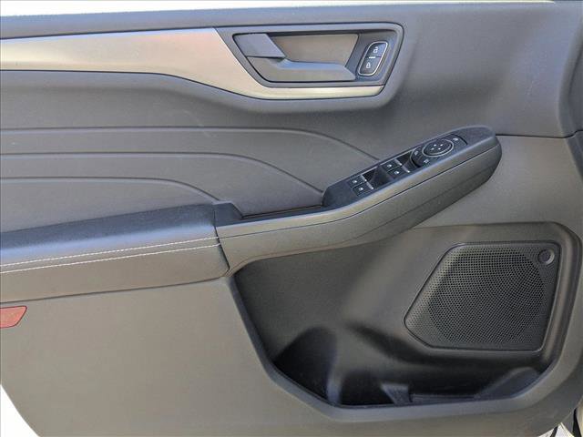 Used 2024 Ford Escape Active image 9
