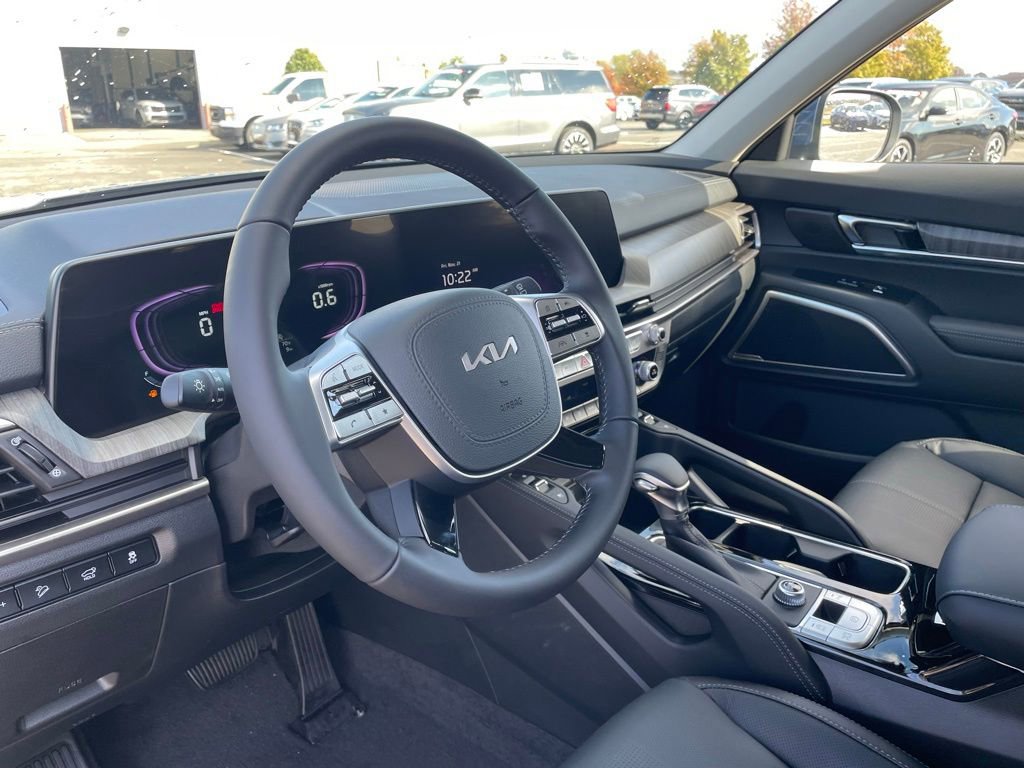 New 2025 Kia Telluride EX w/ EX Captain's Chair Package image 10