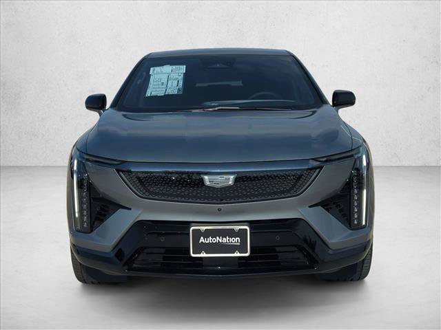 New 2026 Cadillac Optiq Sport 2 w/ LPO, Floor Liner Package AWD/4WD image 6