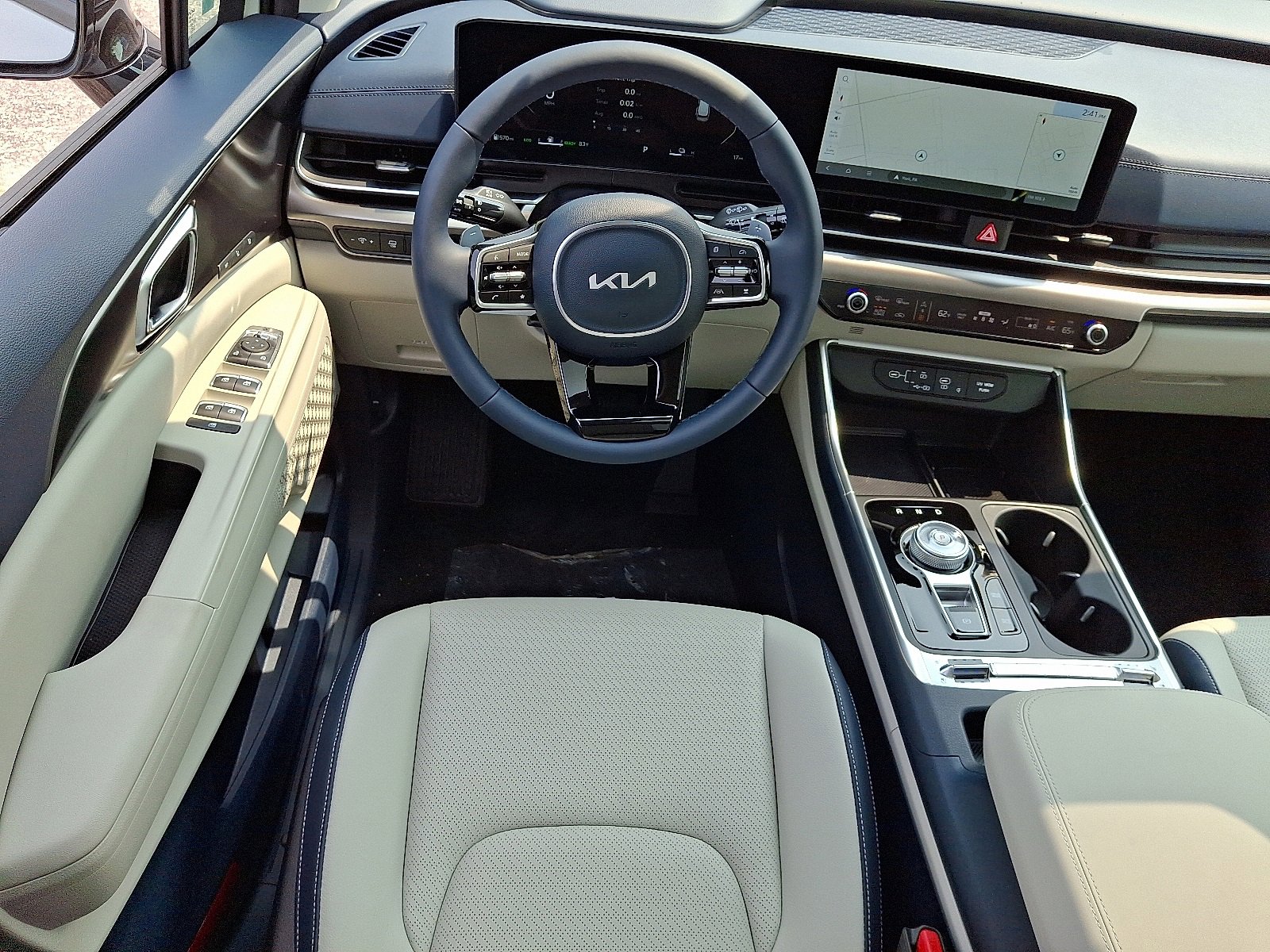 New 2025 Kia Carnival SX Prestige image 11