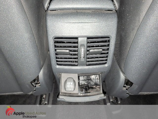 Used 2015 Mercedes-Benz GLA 250 4MATIC image 33