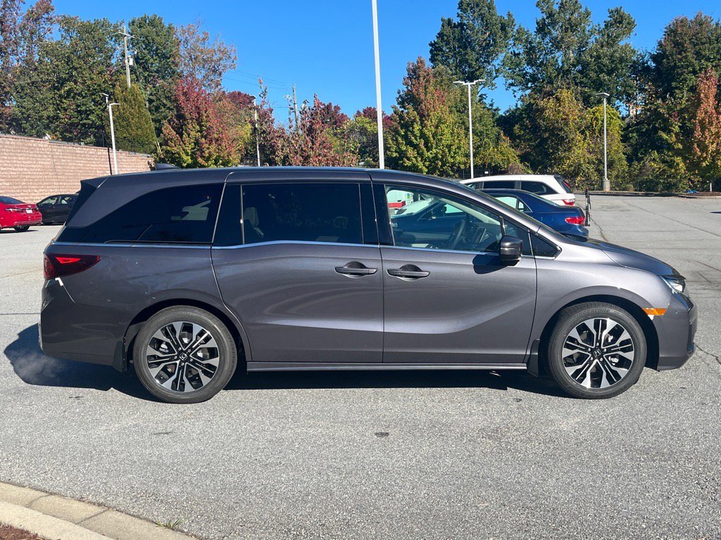 New 2026 Honda Odyssey Elite image 2