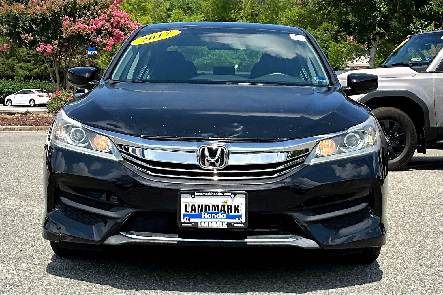 Used 2017 Honda Accord LX image 3