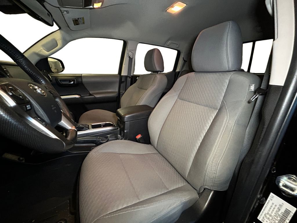 Certified 2023 Toyota Tacoma SR5 image 9