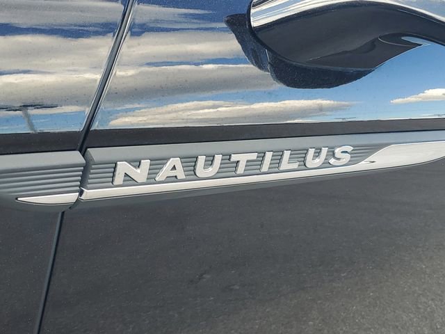 Used 2023 Lincoln Nautilus Reserve image 29