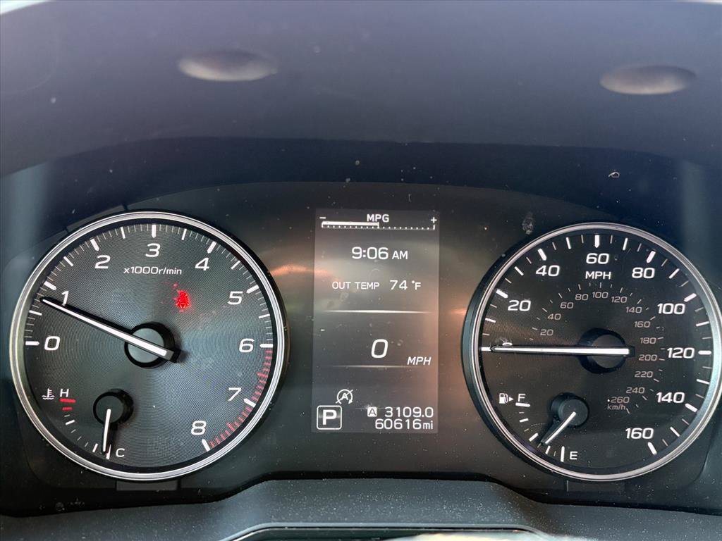 Used 2024 Subaru Outback Premium AWD/4WD image 9