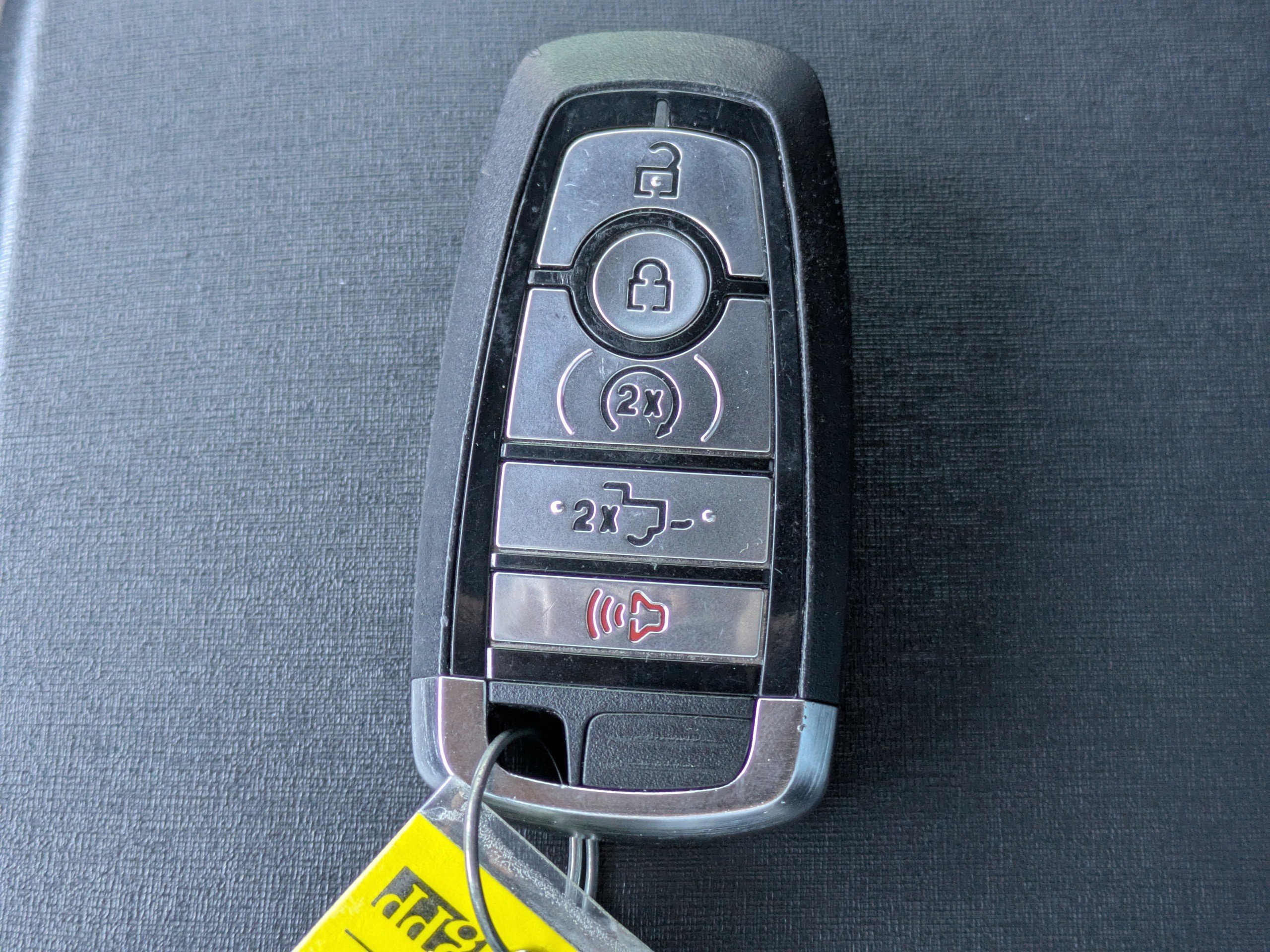 Used 2023 Ford Bronco Wildtrak image 30