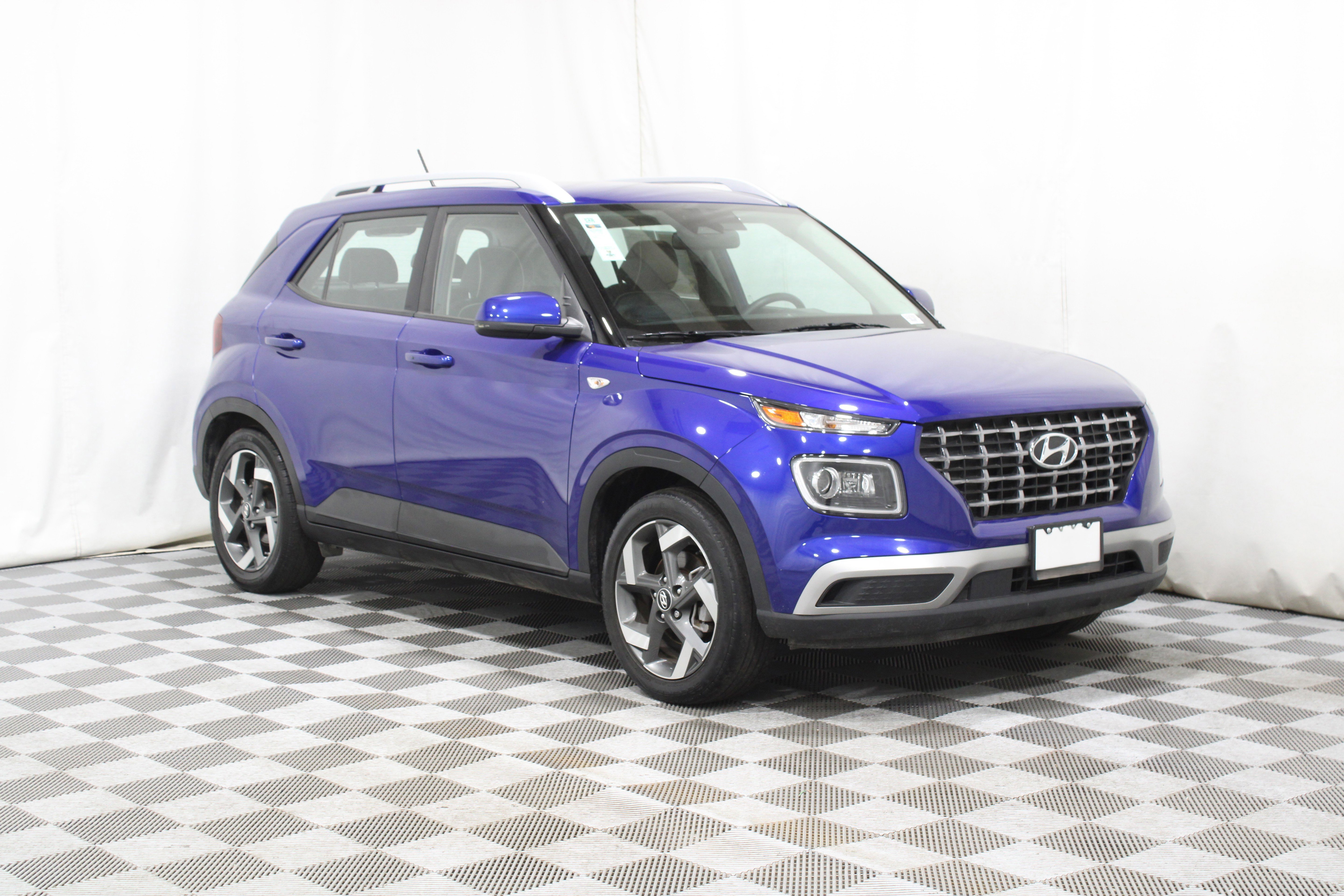 Used 2023 Hyundai Venue Limited