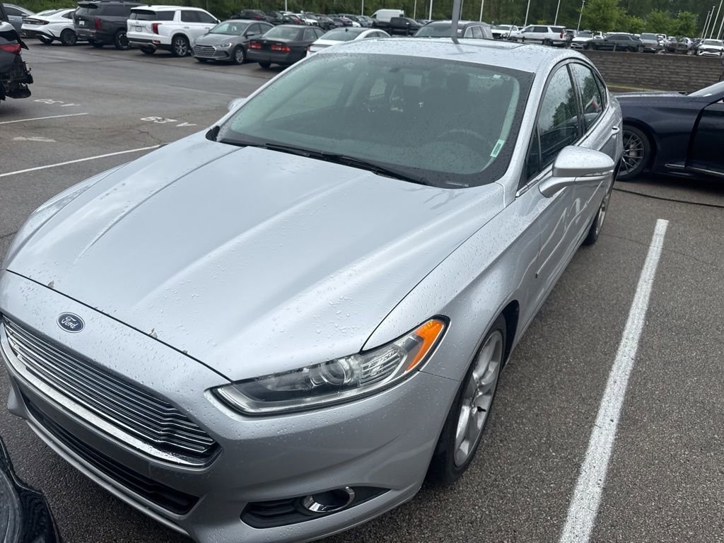 Used 2015 Ford Fusion SE w/ Equipment Group 201A FWD image 6