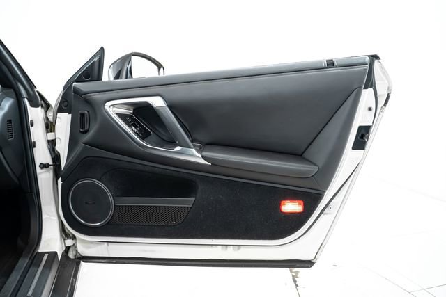 Used 2009 Nissan GT-R Premium image 21