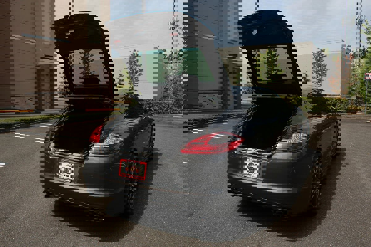 Used 2013 Porsche Panamera GTS image 47