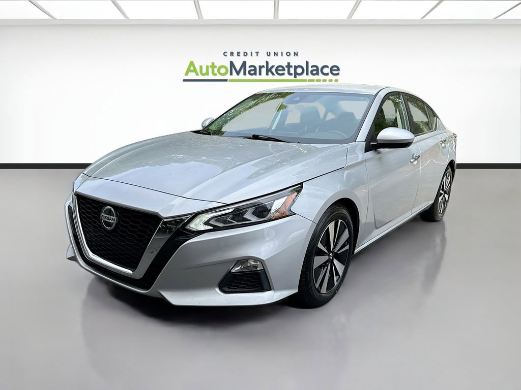 Used 2022 Nissan Altima 2.5 SV image 3