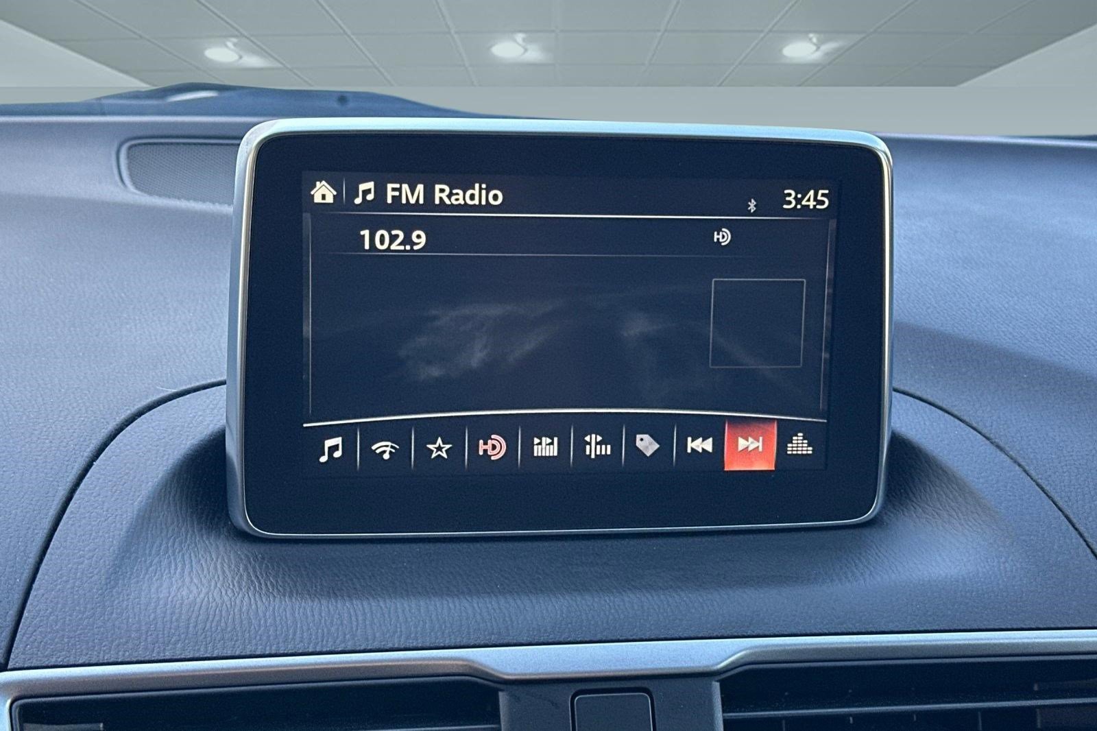 Used 2016 MAZDA MAZDA3 i Grand Touring image 24