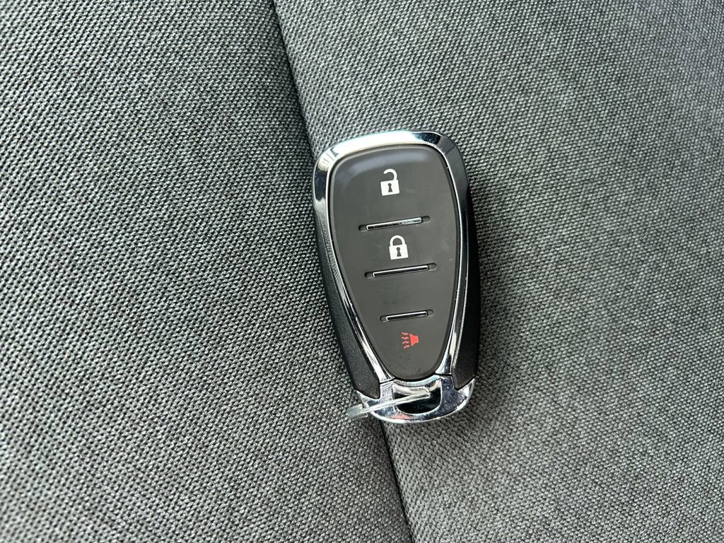 Used 2021 Chevrolet Bolt LT image 33