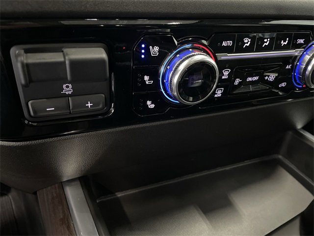 New 2026 GMC Sierra 1500 SLT w/ SLT Premium Plus Package image 32