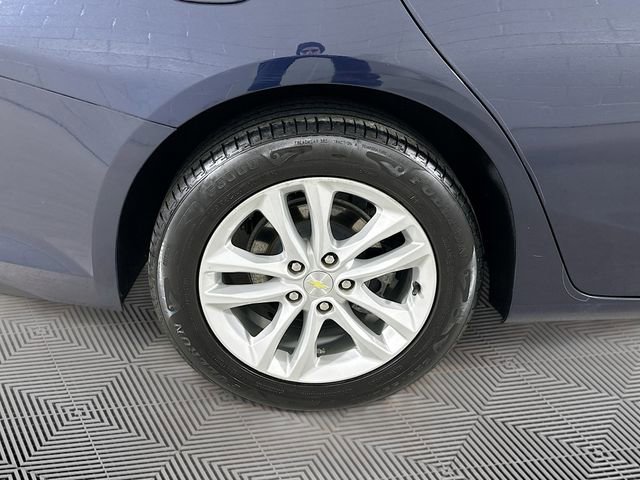 Used 2018 Chevrolet Malibu LT image 23