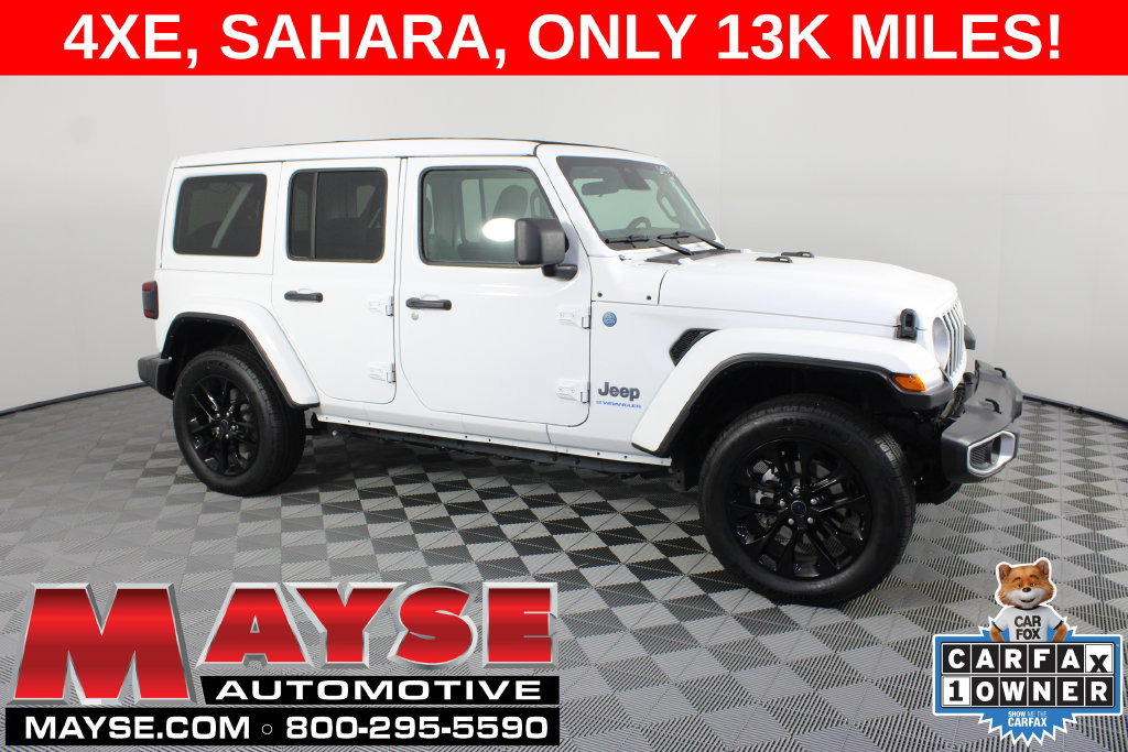 Used 2025 Jeep Wrangler Unlimited Sahara w/ Safety Group AWD/4WD image 1