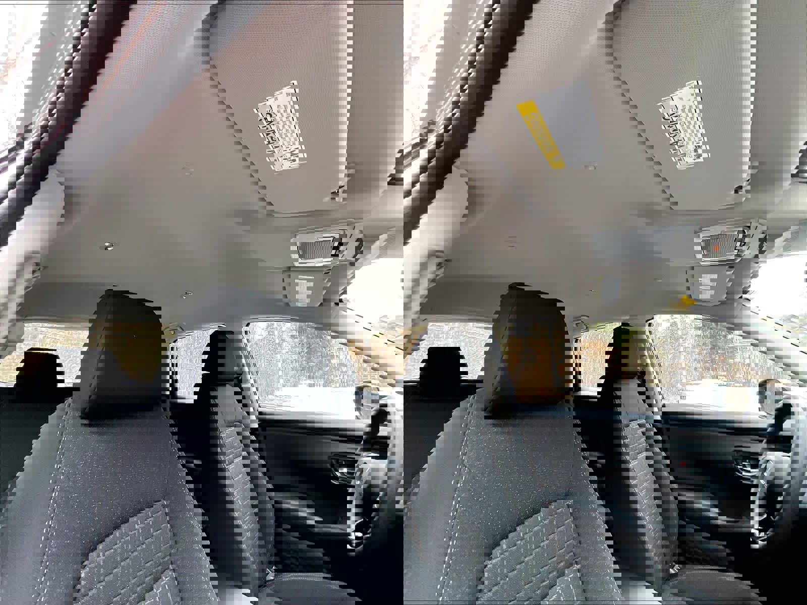 Used 2025 Honda HR-V LX image 23