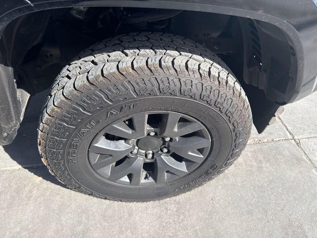 Used 2022 Toyota Tacoma SR5 AWD/4WD image 18