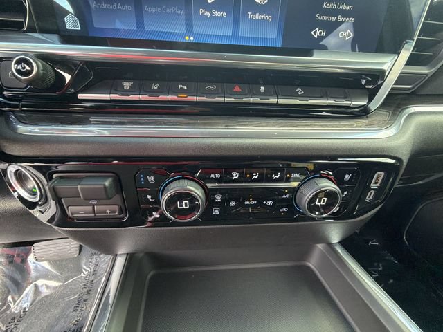 Used 2025 Chevrolet Silverado 2500 LTZ w/ LTZ Plus Package AWD/4WD image 18