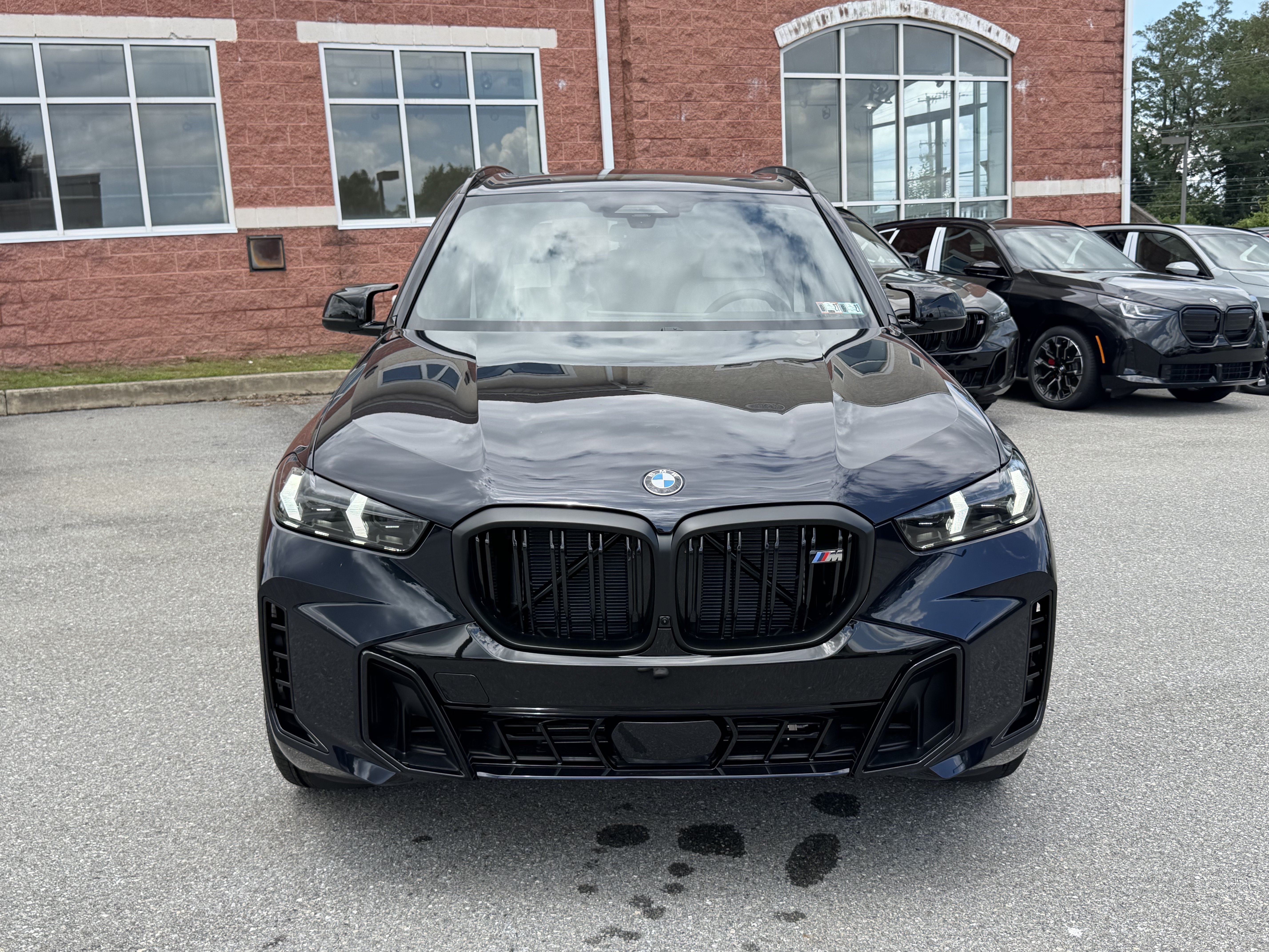 New 2026 BMW X5 M60i AWD/4WD image 2